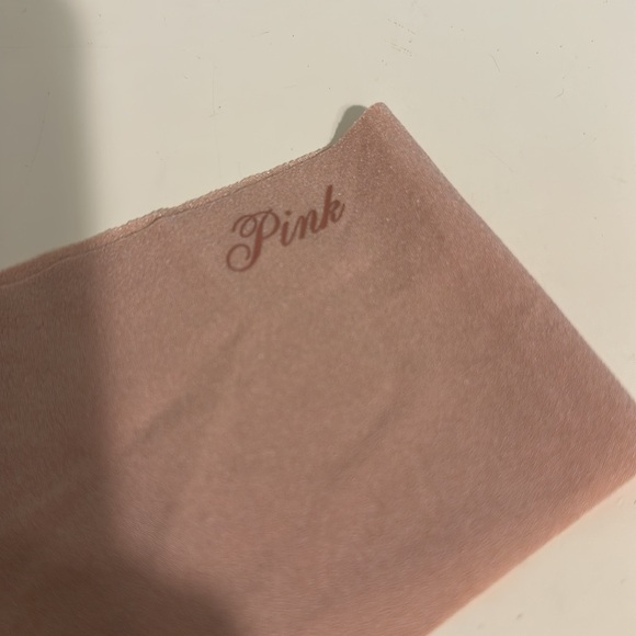 VS/PINK seamless thong - Picture 2 of 4